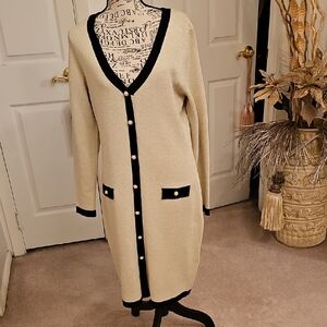 Taylor Cream and Black Knitwear